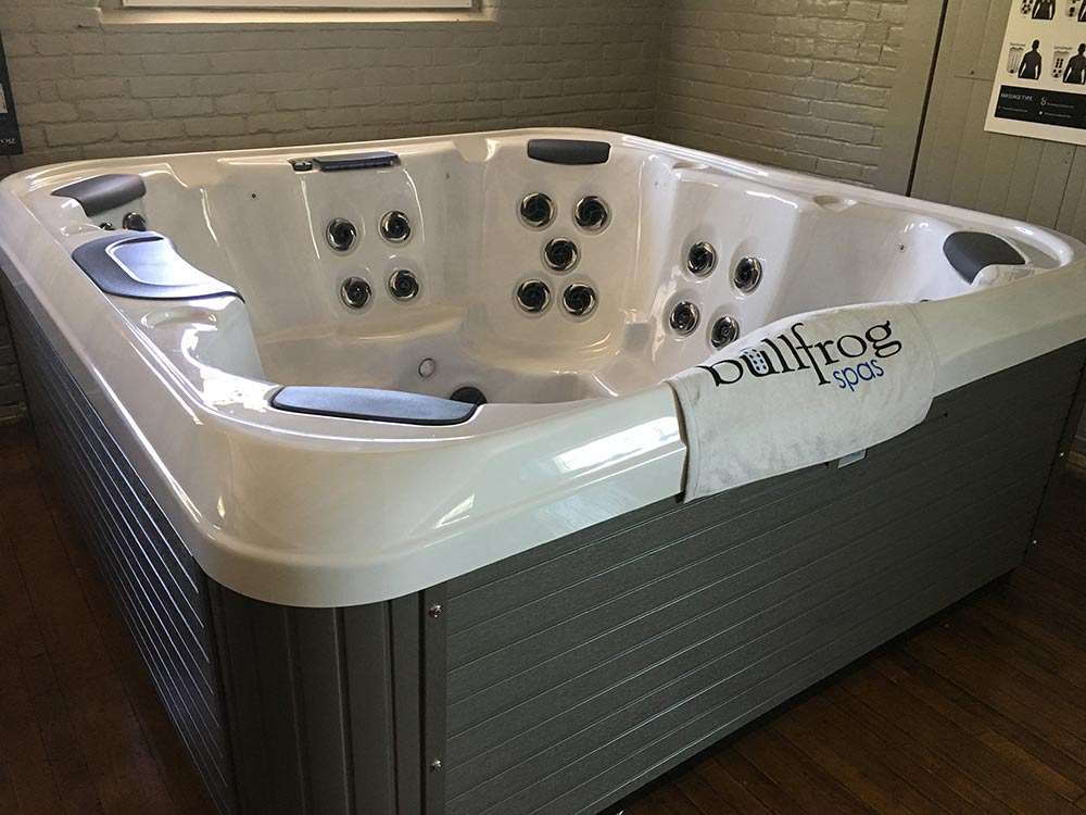 Bullfrog Spas hot tub